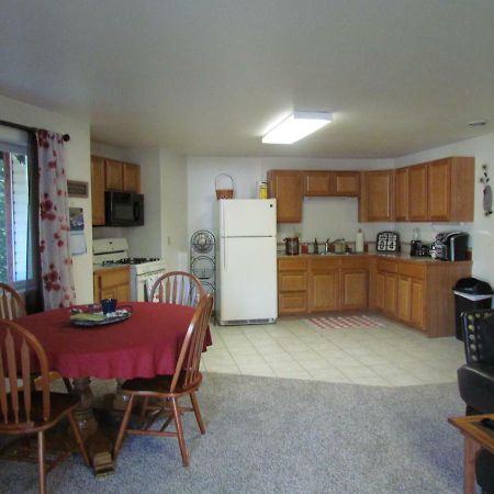 Peaceful 3 Bdrm Alaskan Getaway Wasilla Exterior photo